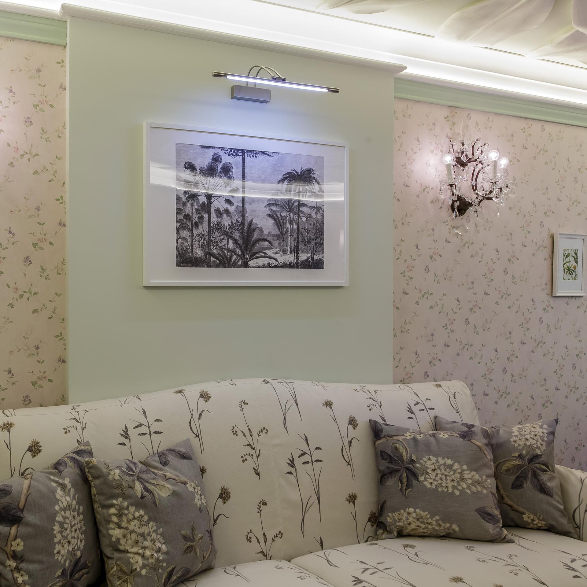 Настенный светодиодный светильник Simple LED никель Elektrostandard Simple Simple LED 10W 1011 IP20 никель. Фото 4