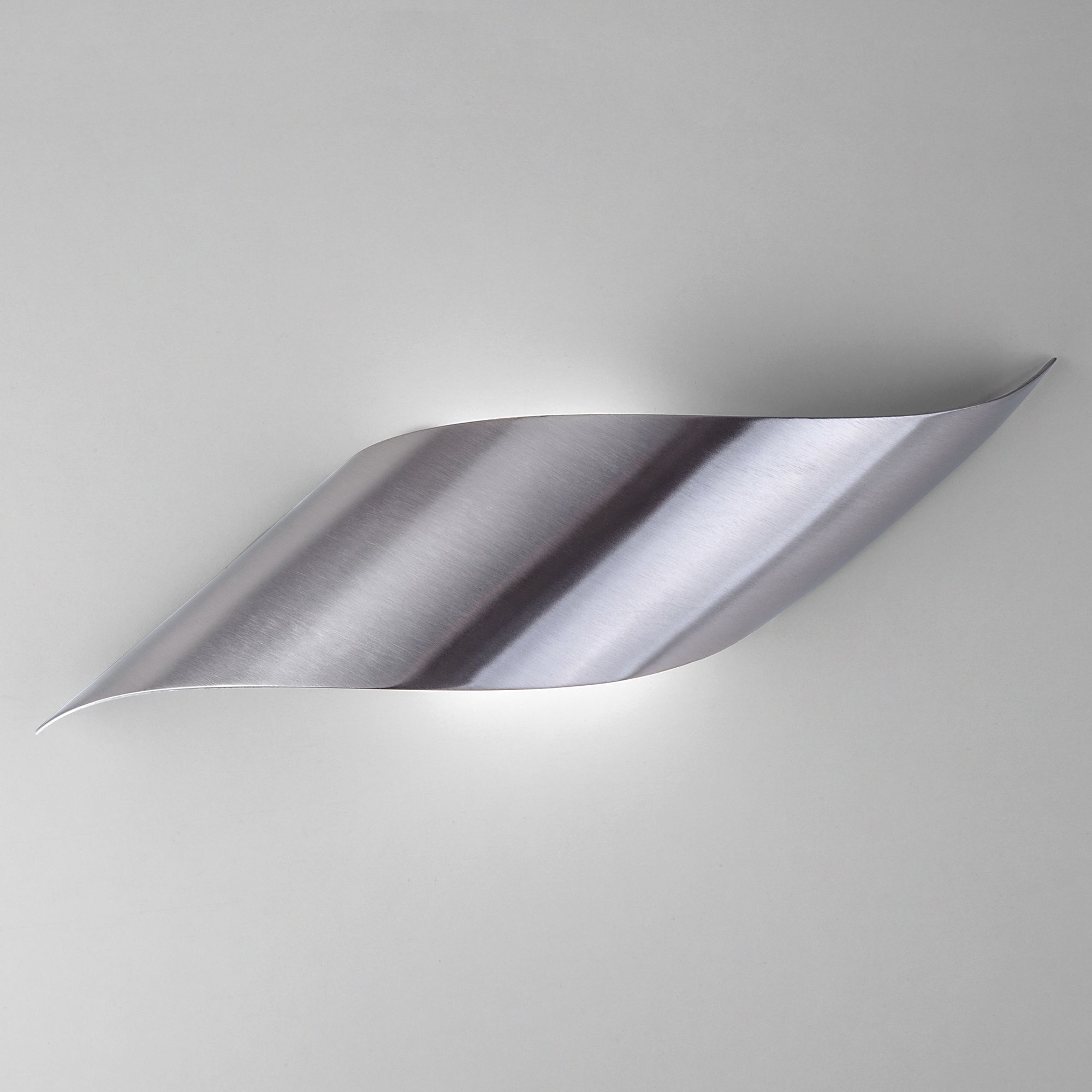 Настенный светодиодный светильник Eurosvet Elegant 40130/1 LED сатин-никель. Фото 2