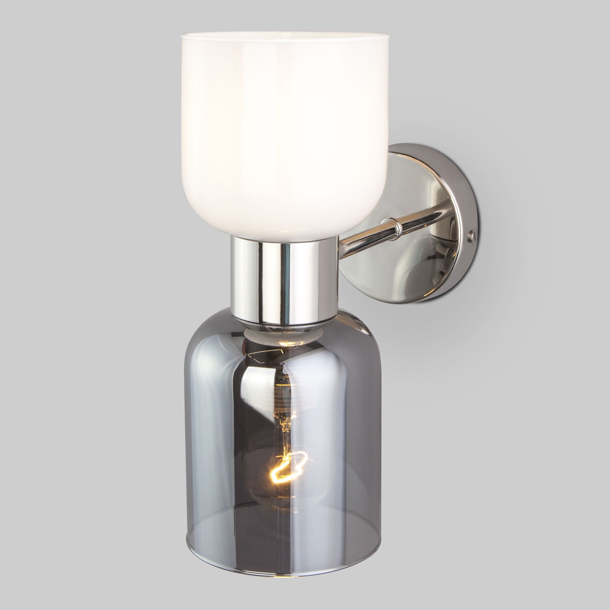 Настенный светильник со стеклянными плафонами Eurosvet Tandem 60118/2 никель. Фото 1