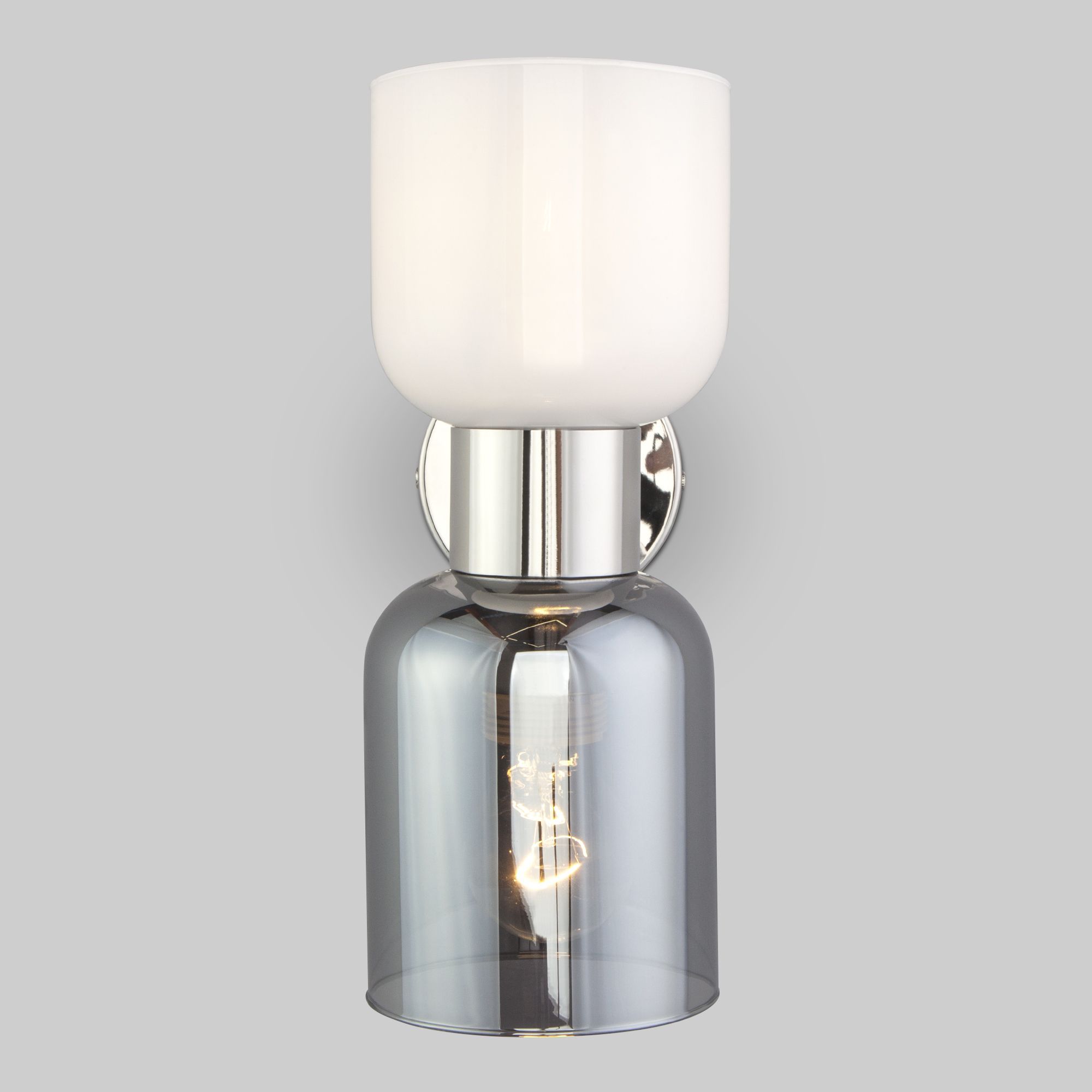 Настенный светильник со стеклянными плафонами Eurosvet Tandem 60118/2 никель. Фото 4
