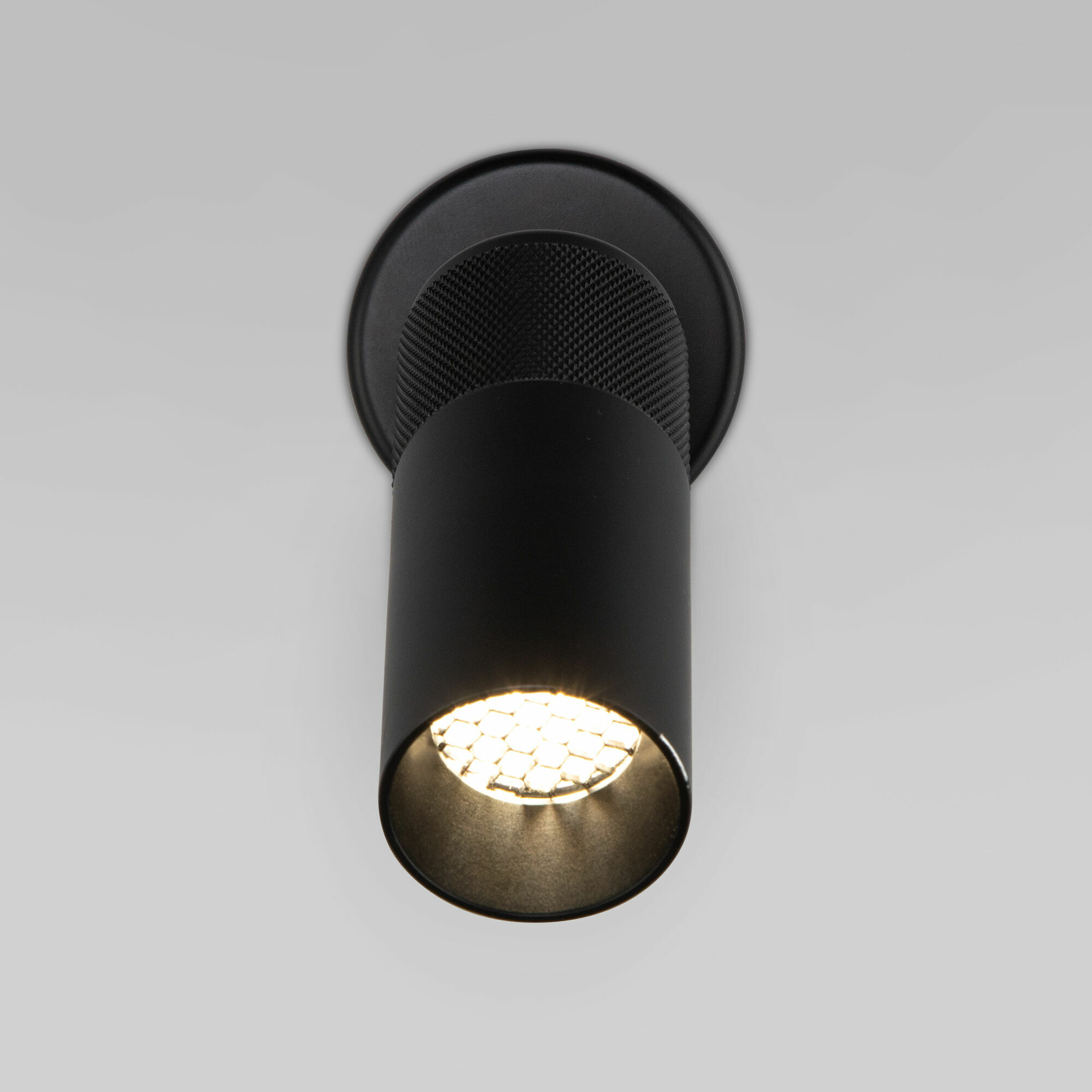Настенный светодиодный светильник Eurosvet Riff 20097/1 LED черный. Фото 2