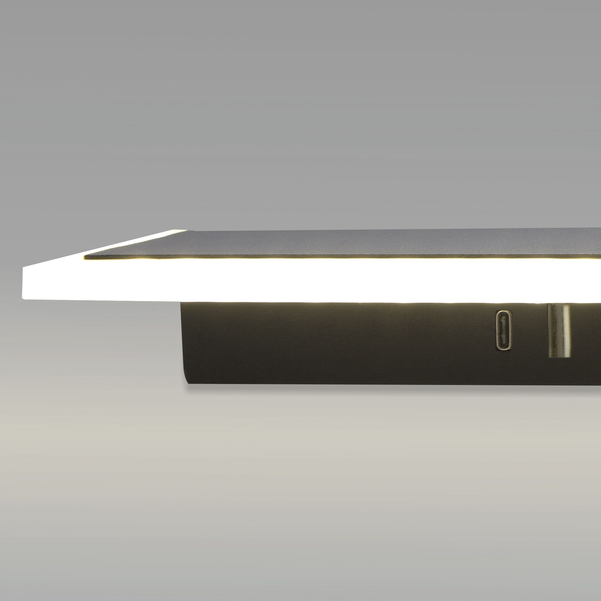 Настенный светодиодный светильник Eurosvet Binar 20127/1 LED черный. Фото 3