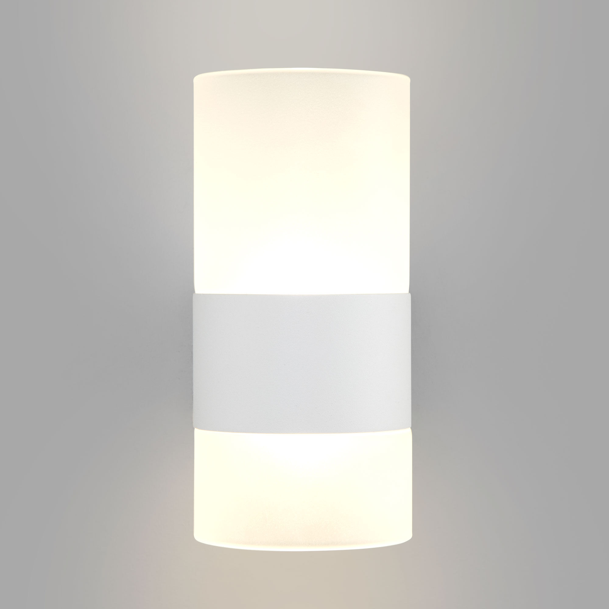 Настенный светильник Eurosvet Watford 40021/1 LED белый/матовый. Фото 2