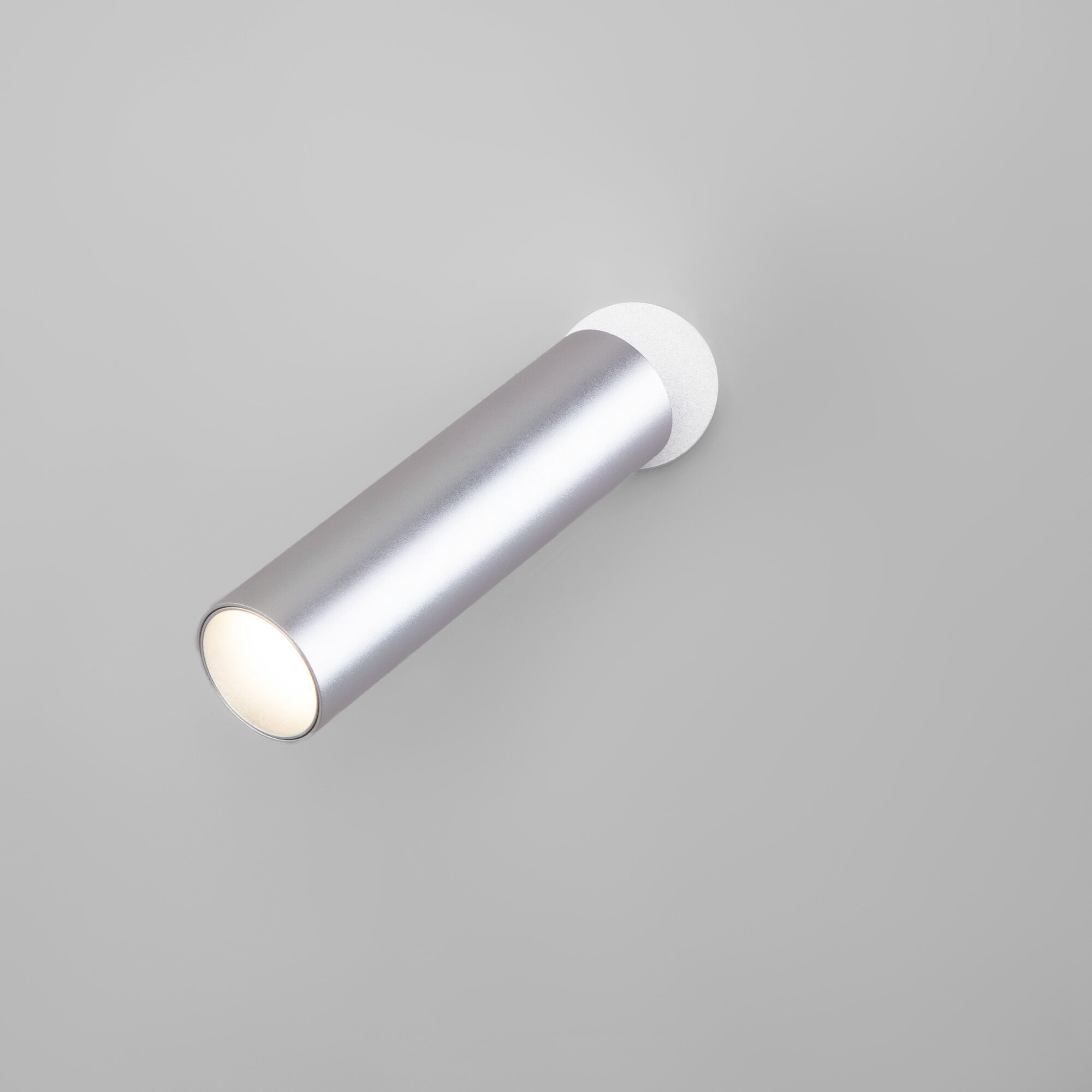 Светодиодный светильник Eurosvet Ease 20128/1 LED серебро. Фото 4