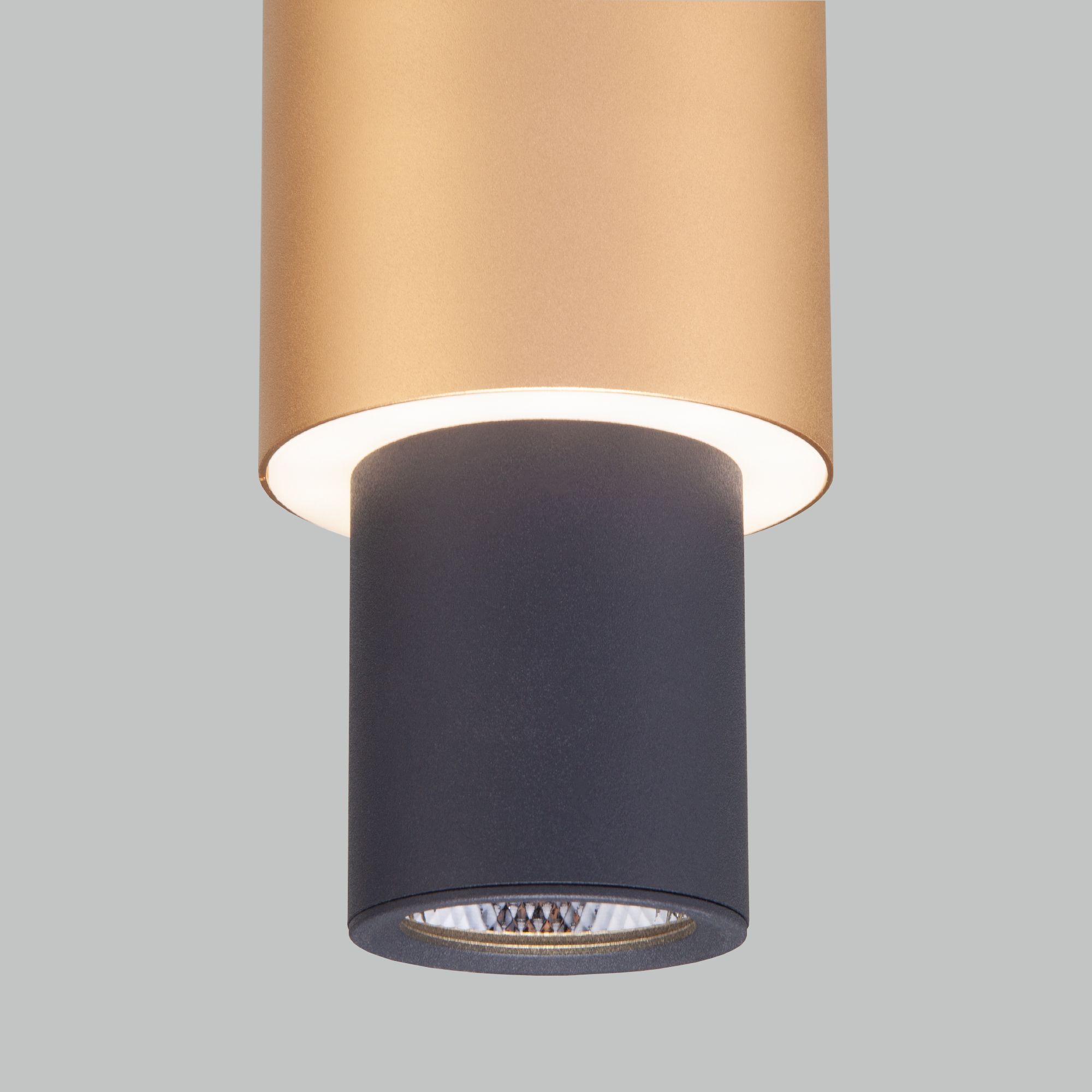 Подвесной светодиодный светильник Eurosvet Bento 50204/1 LED черный/матовое золото. Фото 3
