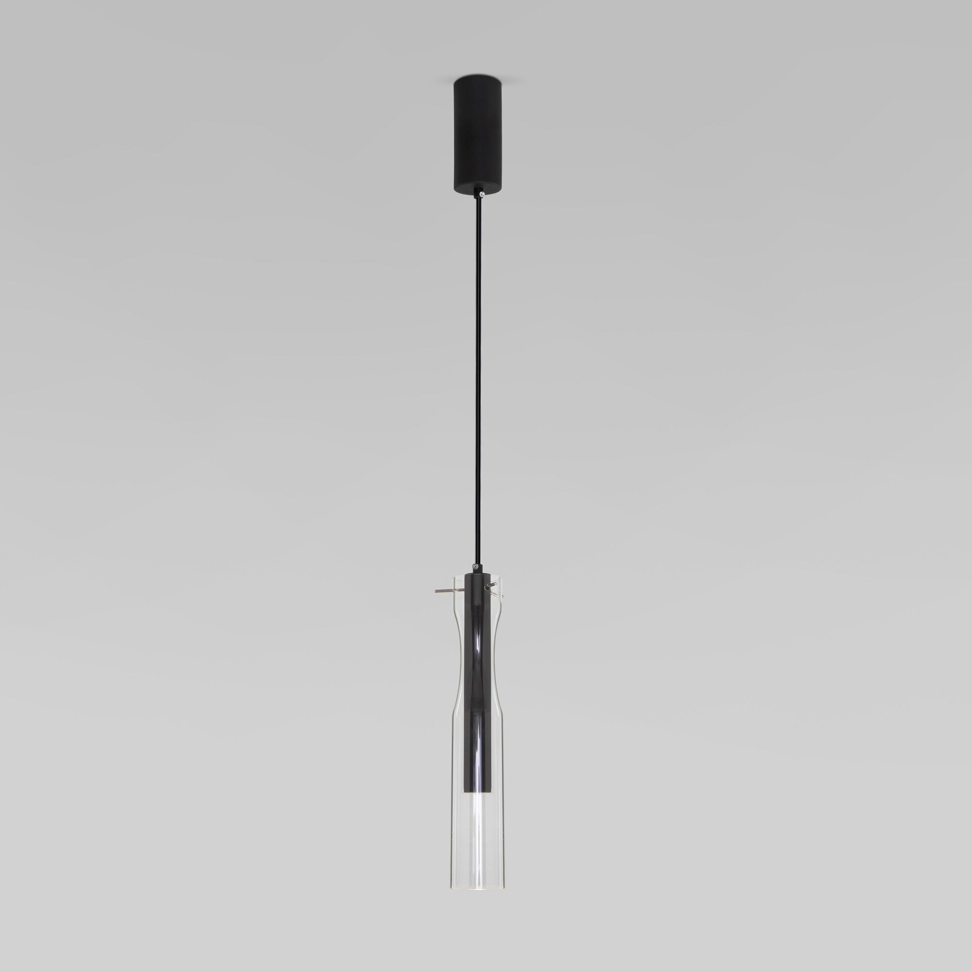 Подвесной светильник LED со стеклянным плафоном Eurosvet Swan 50254/1 LED черный. Фото 1