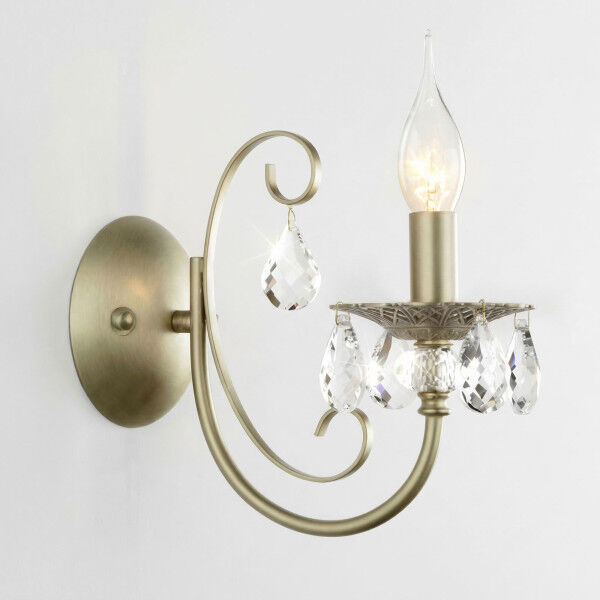 Бра с декором из хрусталя