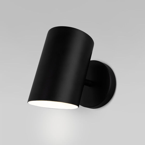 Настенный светильник с поворотным механизмом 70147/1 черный