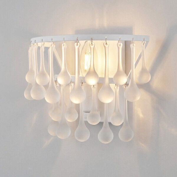 Настенный светильник  со стеклянными подвесками