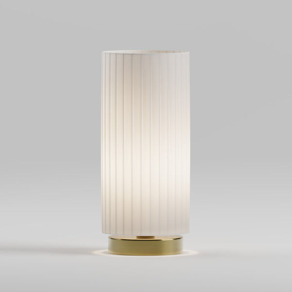 Настольная лампа с тканевым плафоном