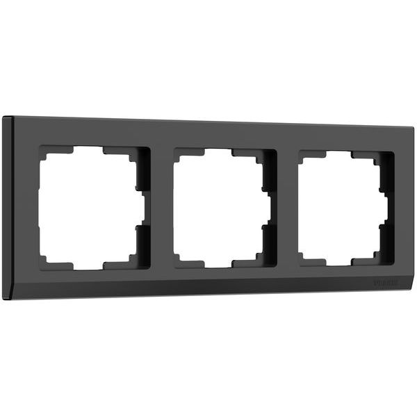 Рамка из поликарбоната на 3 поста Stark черный