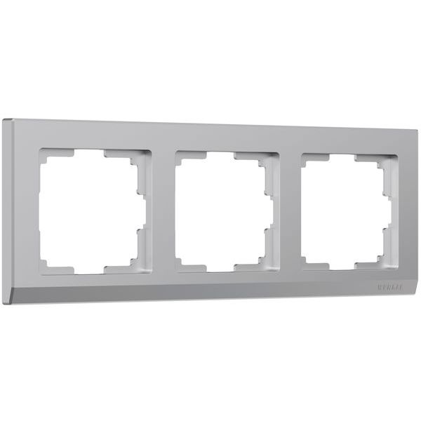 Рамка из поликарбоната на 3 поста Stark серебряный W0031806