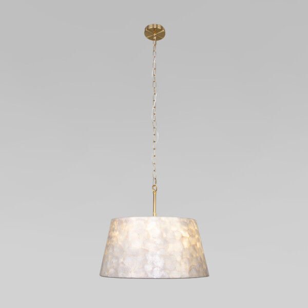 Умная люстра с перламутром