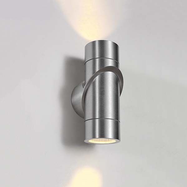 Пылевлагозащи<wbr>щенный светодиодный светильник Vortex IP54 1553 Techno LED хром