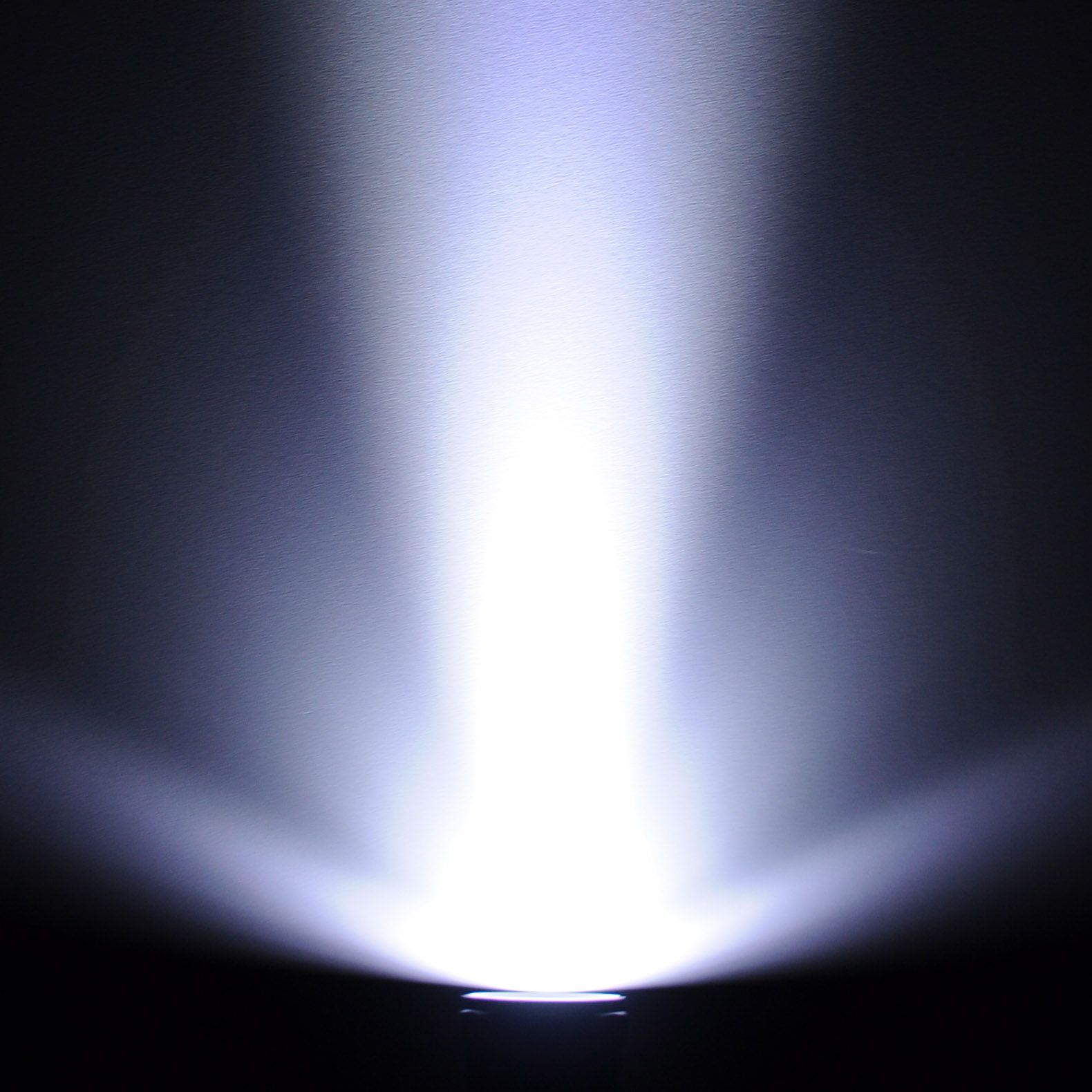 Ручной светодиодный фонарь Baffit FLG73-1,4W. Фото 3
