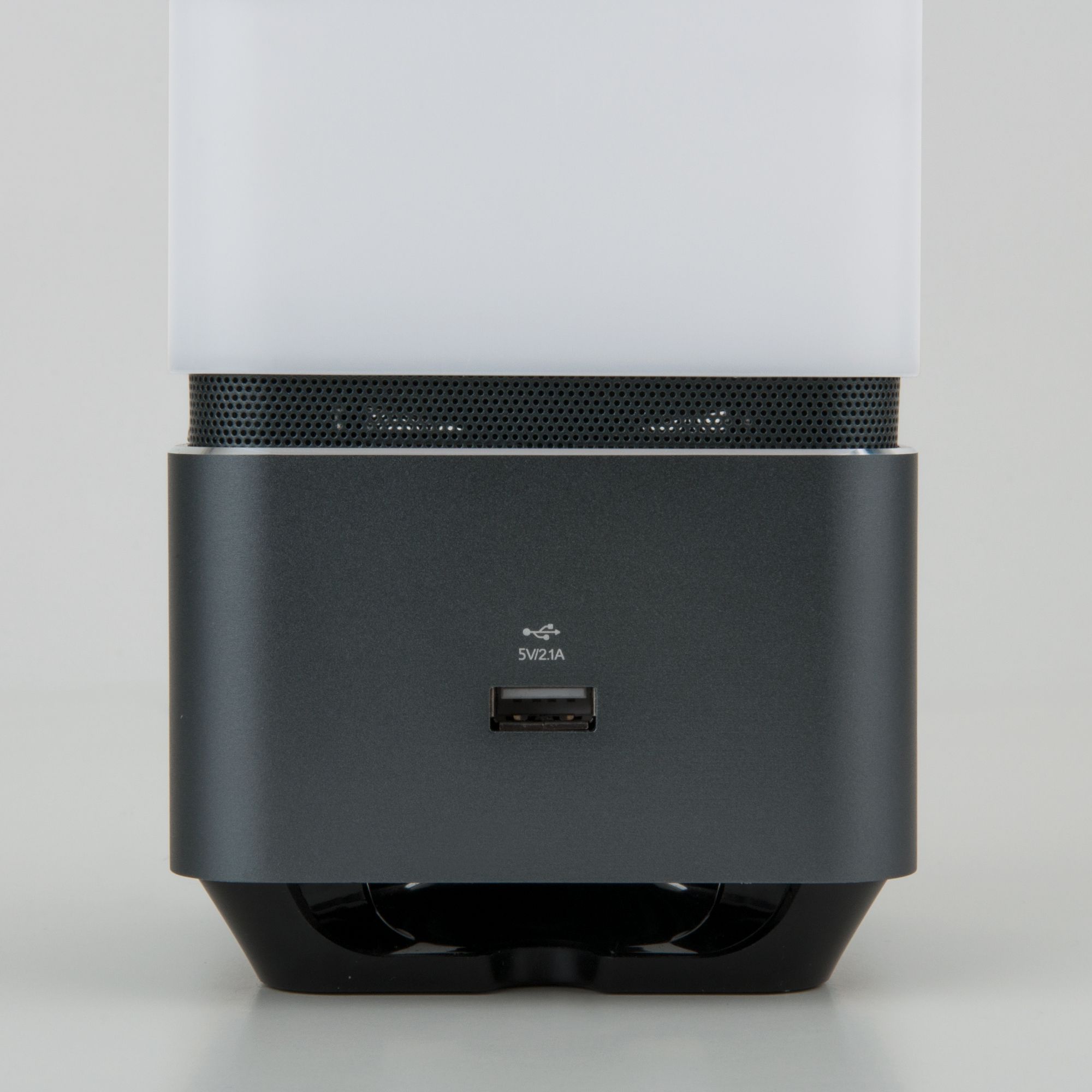 Smart-лампа с Bluetooth-колонкой Eurosvet Media 80418/1 серебристый. Фото 7