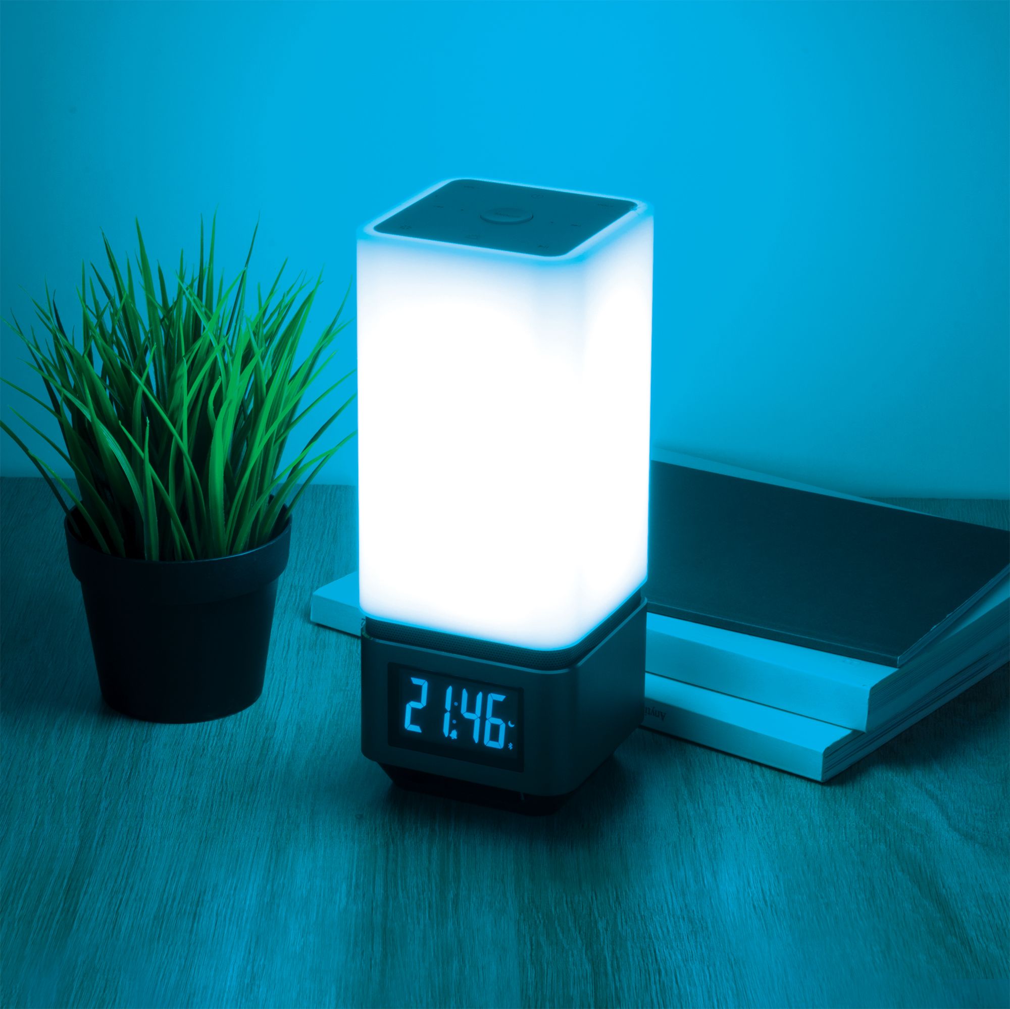 Smart-лампа с Bluetooth-колонкой Eurosvet Media 80418/1 серебристый. Фото 16