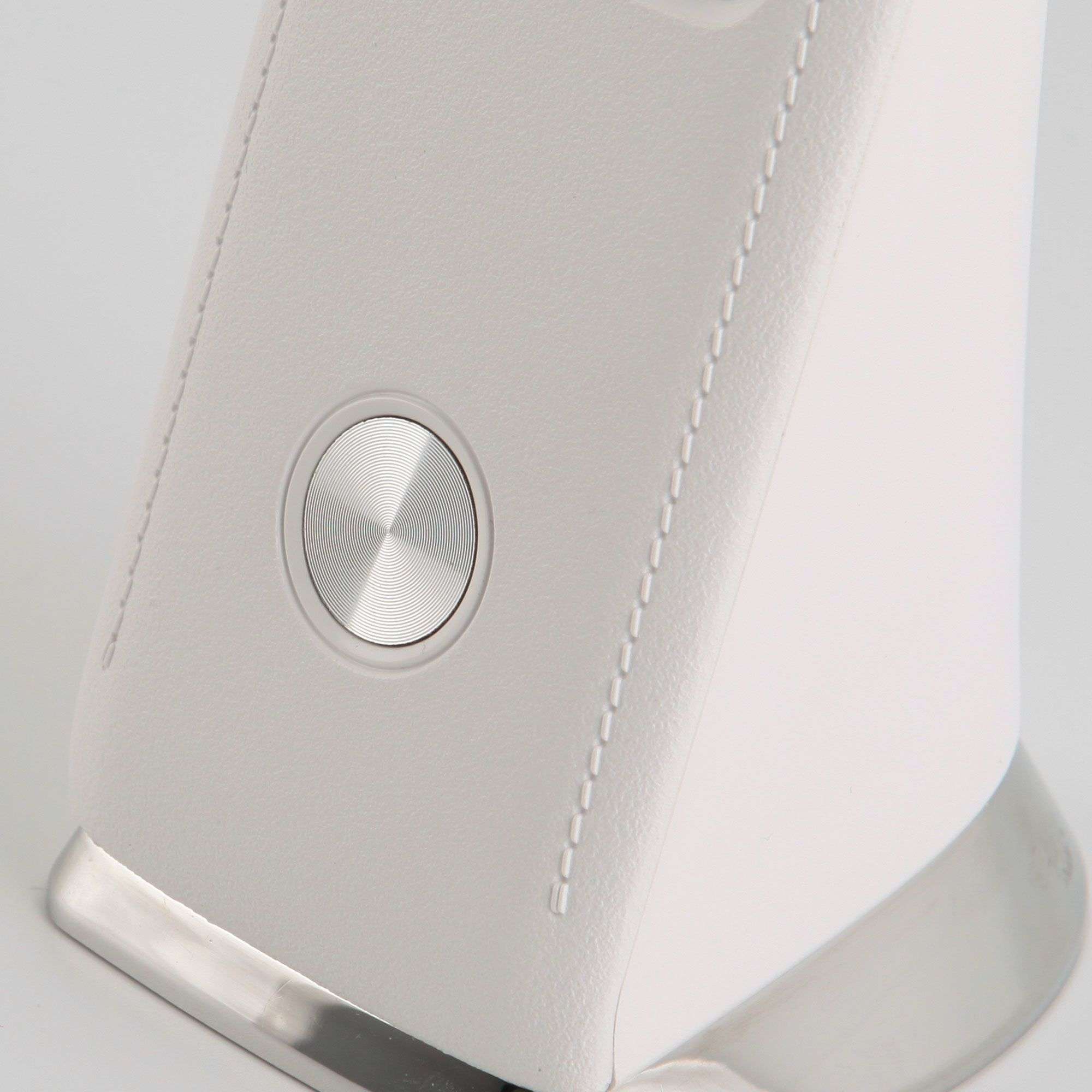 Светодиодная настольная лампа с аккумулятором Eurosvet Business 80504/1 белый. Фото 4
