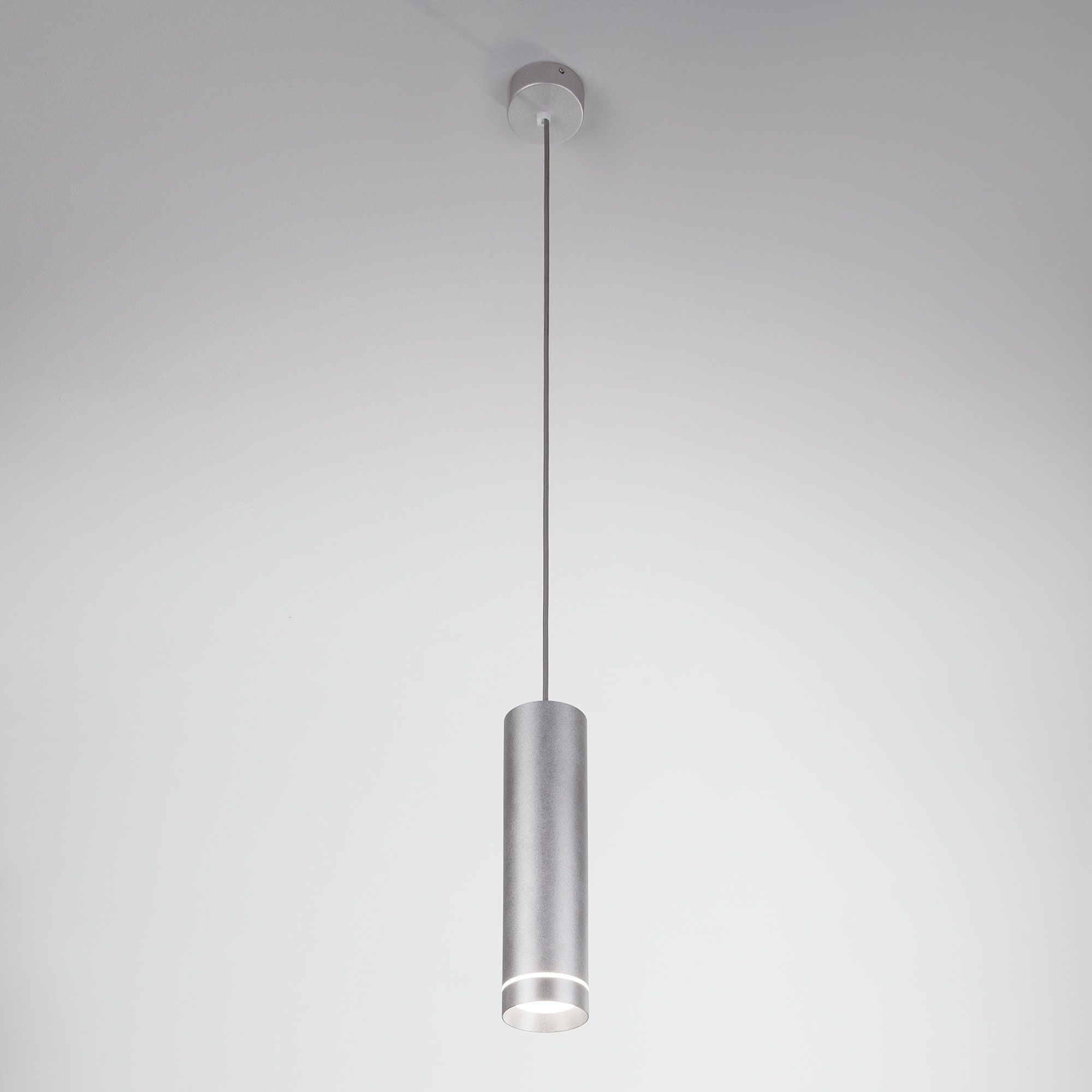 Подвесной светодиодный светильник Elektrostandard Topper DLR023 12W 4200K хром матовый. Фото 5