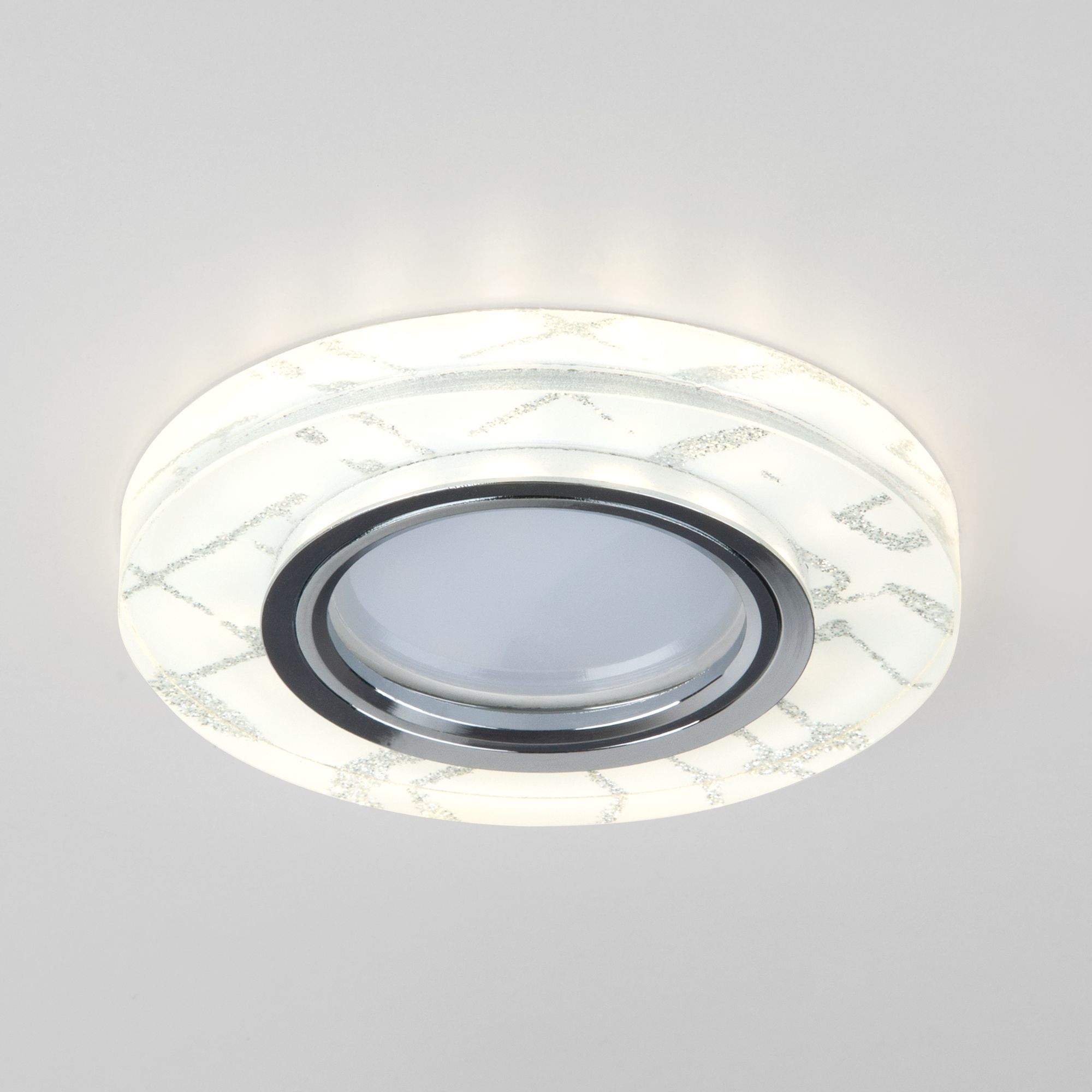 Точечный светильник с LED подсветкой 8371 MR16 WH/SL белый/серебро. Фото 2