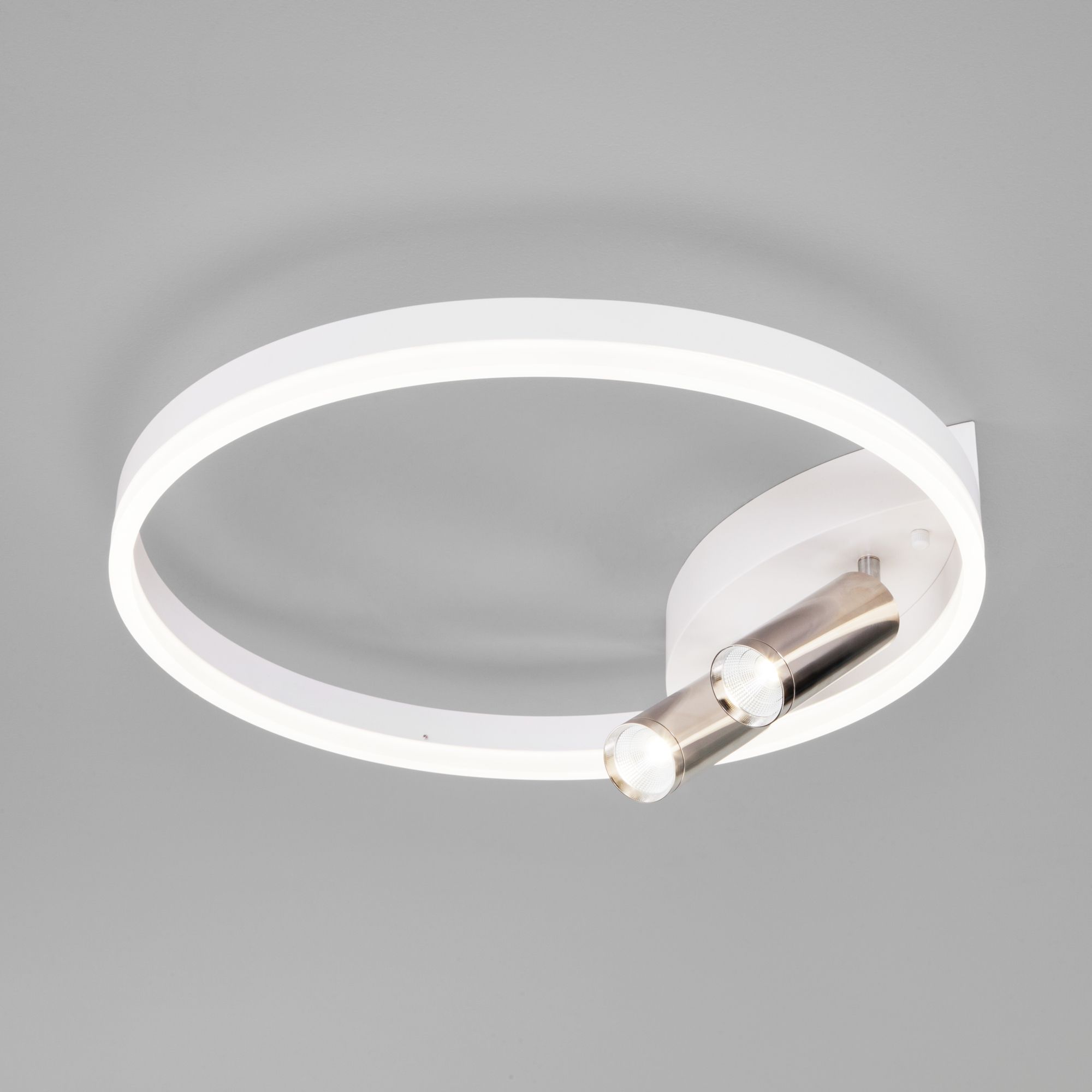 Умный потолочный светильник Eurosvet Luminari 90247/3 Eurosvet Luminari 90247/3 белый/хром Smart. Фото 1