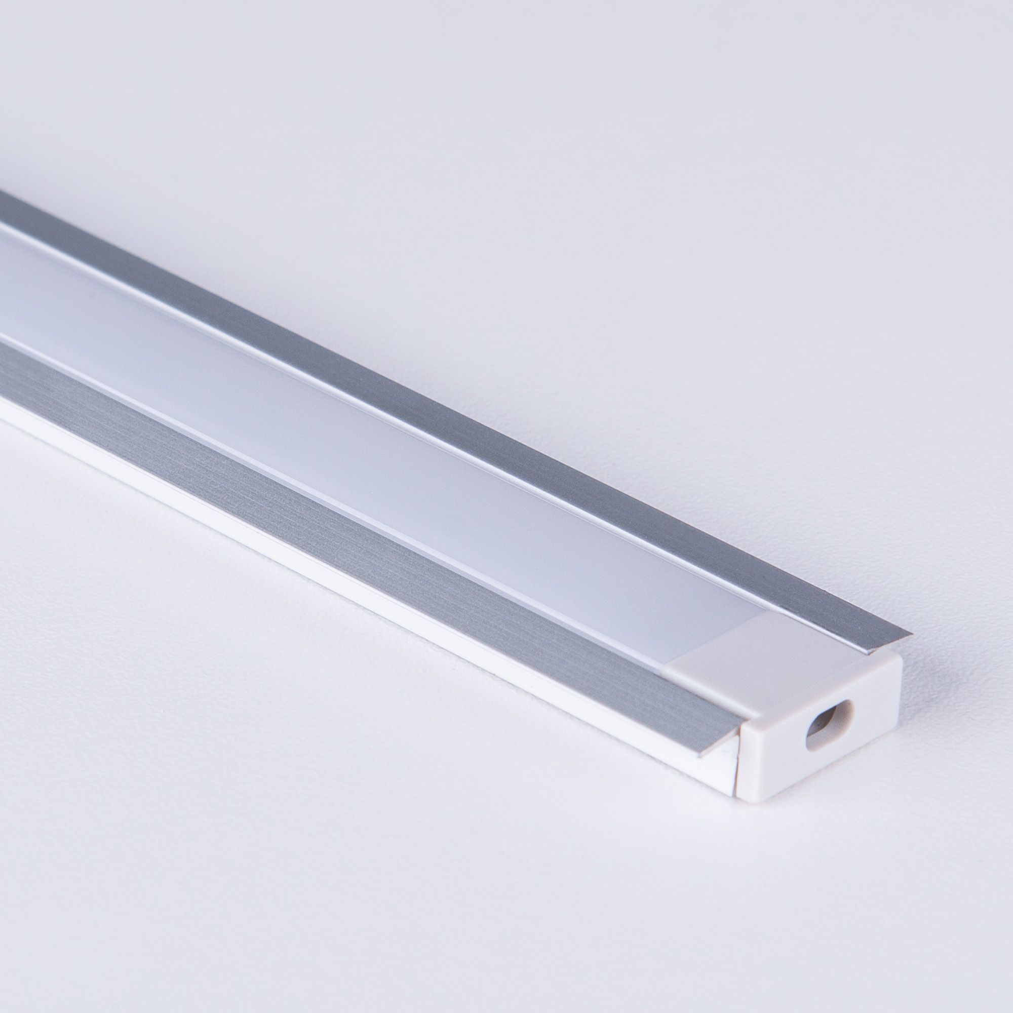 Встраиваемый алюминиевый профиль для светодиодной ленты LL-2-ALP007. Фото 2