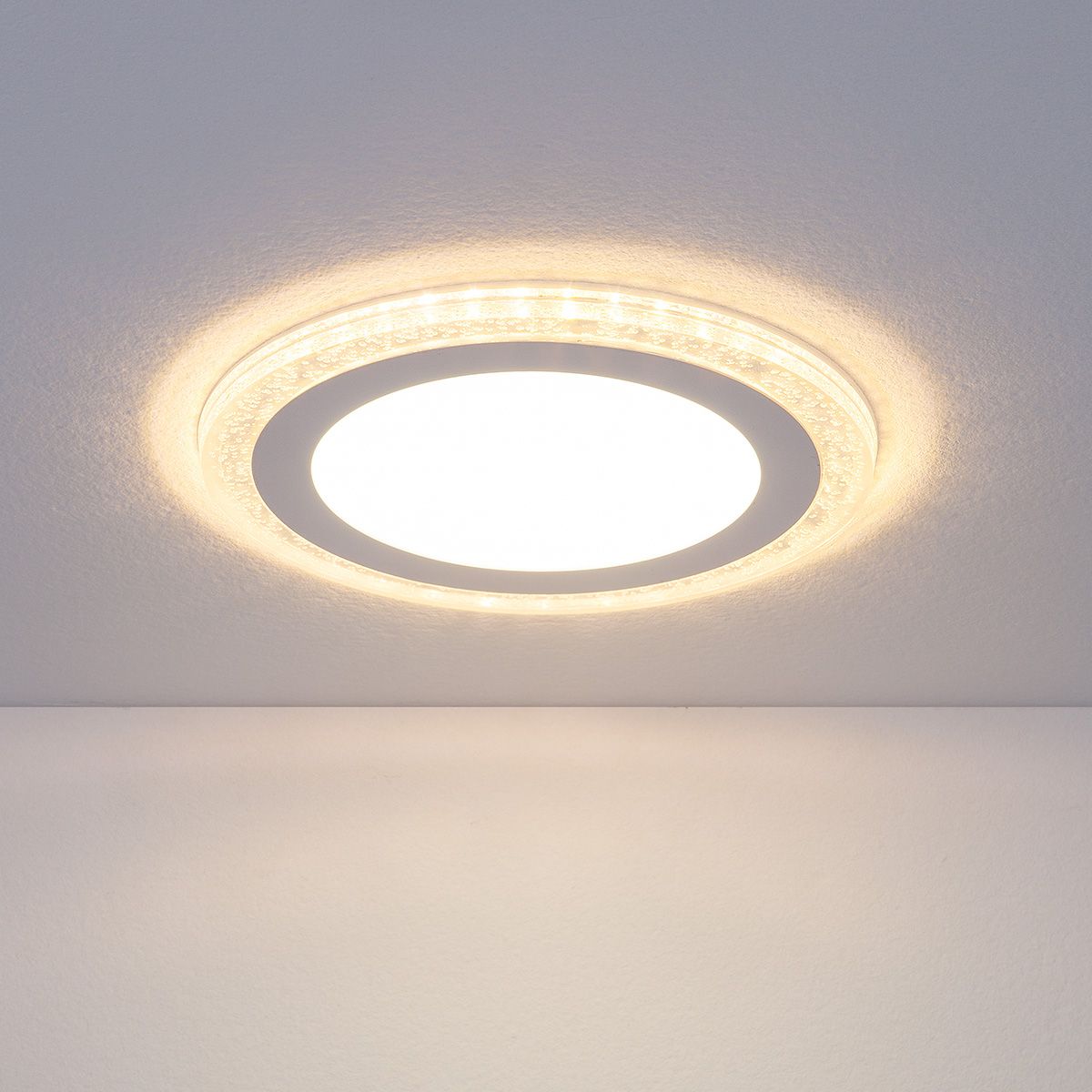 Встраиваемый потолочный светодиодный светильник DLR024 18W 4200K. Фото 1