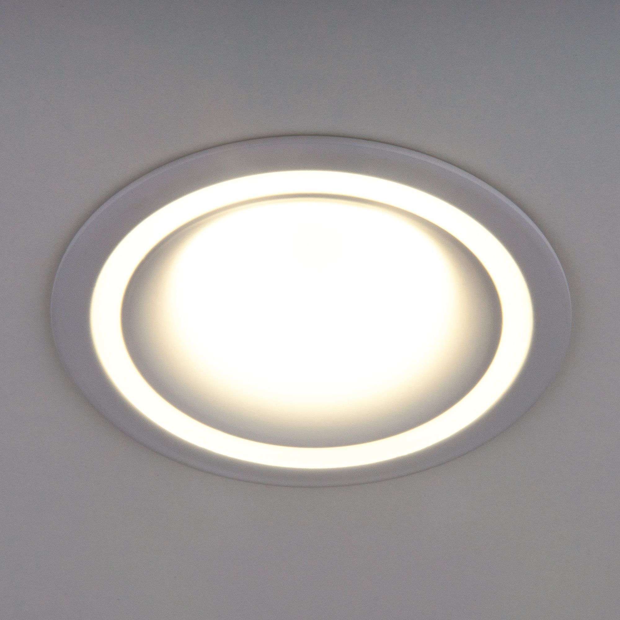 Встраиваемый точечный светильник Elektrostandard Flux 7012 MR16 WH белый. Фото 2